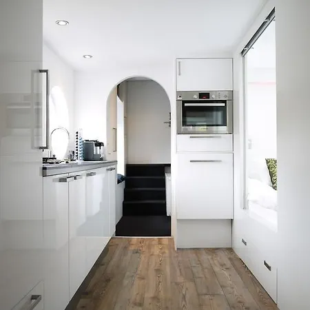 Houseboat Prinsheerlijk