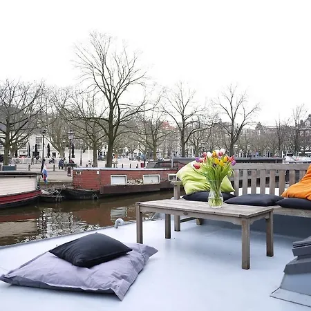 Botel Houseboat Prinsheerlijk