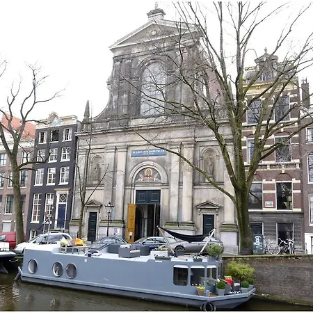 Botel Houseboat Prinsheerlijk Amsterdam